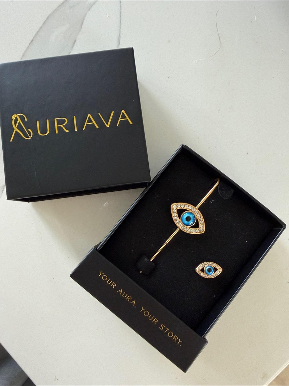 Auriava Earring